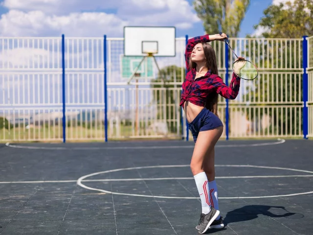 девушка, милая, симпатичная, шорты, кроссовки, гольфы, ракетка