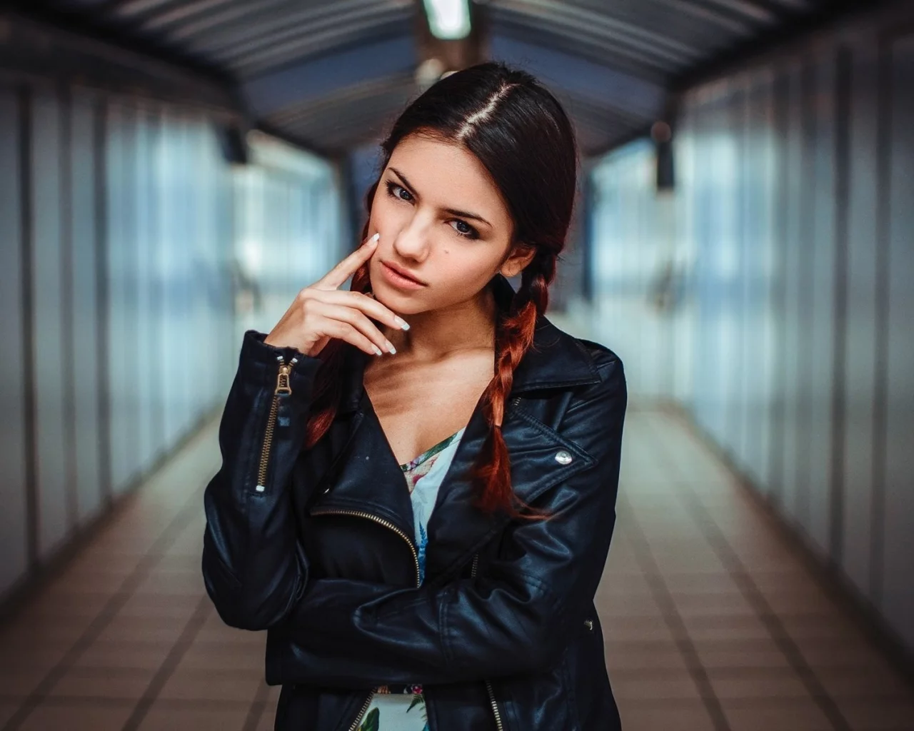 девушка, взгляд, косички, куртка, delaia gonzalez