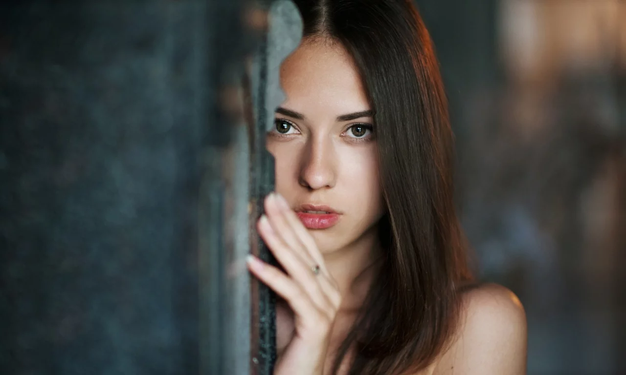 девушка, брюнетка, взгляд, длинные волосы, catherine timokhina