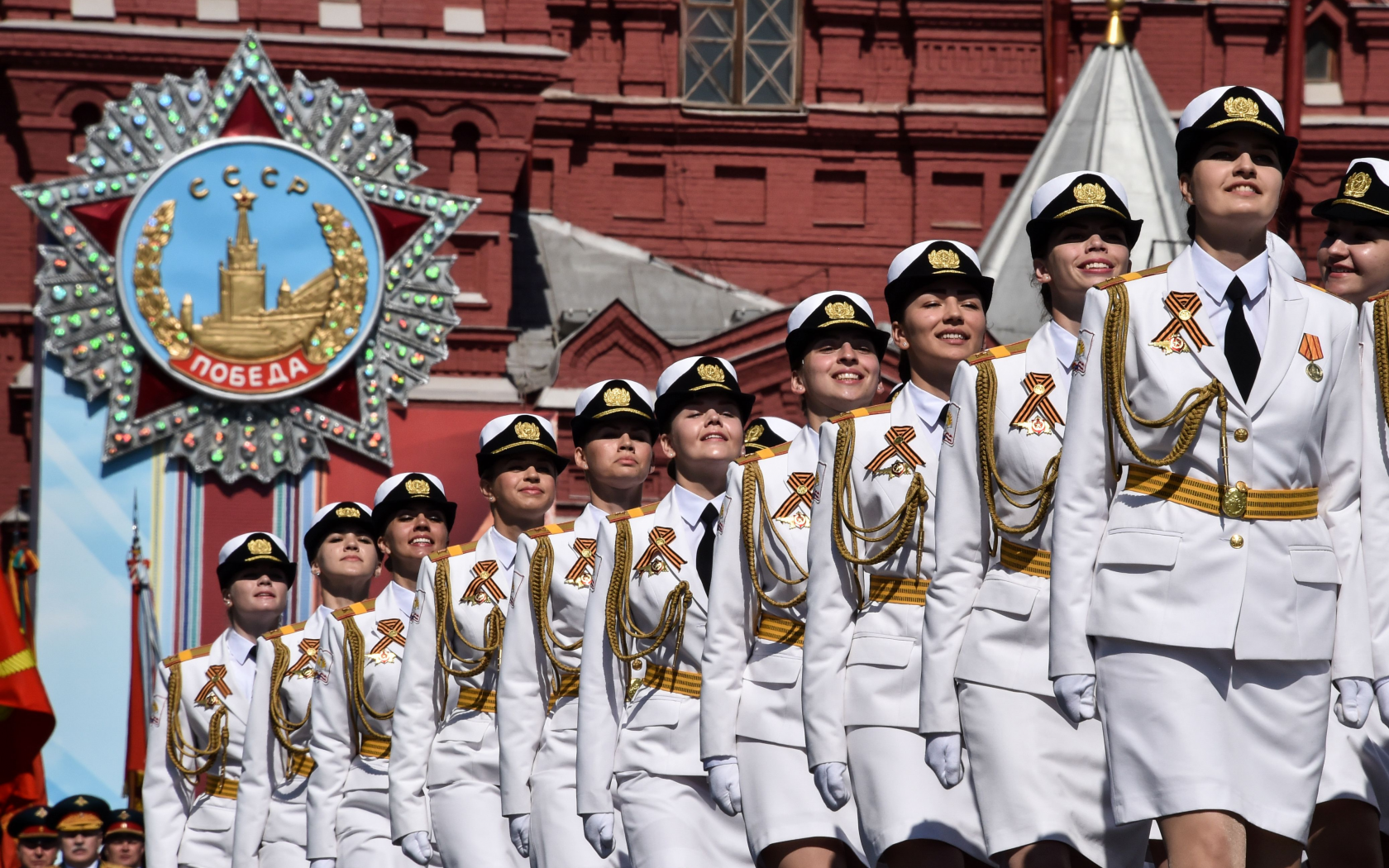 Картинка на рабочий стол во весь экран 9 мая