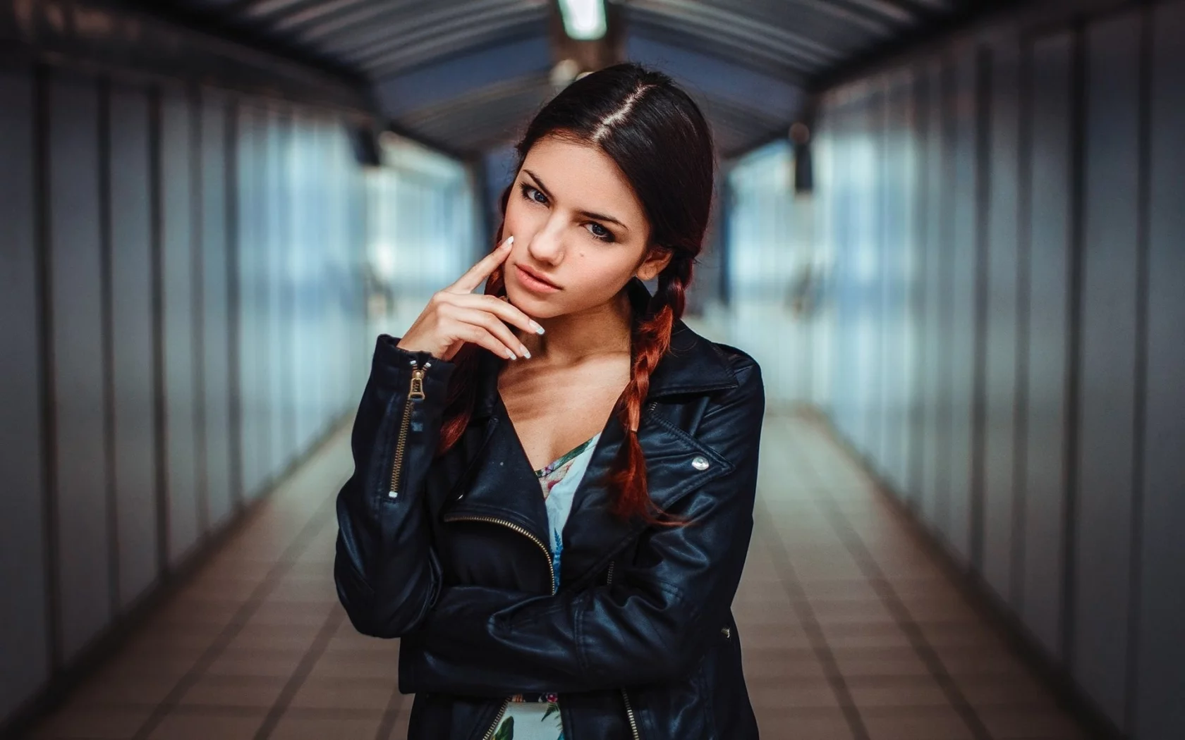 девушка, взгляд, косички, куртка, delaia gonzalez
