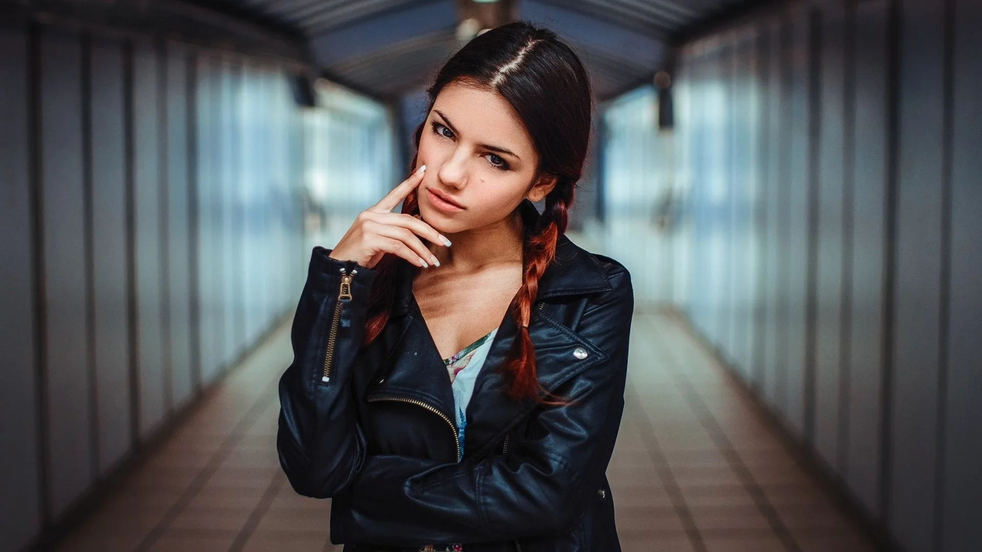 девушка, взгляд, косички, куртка, delaia gonzalez