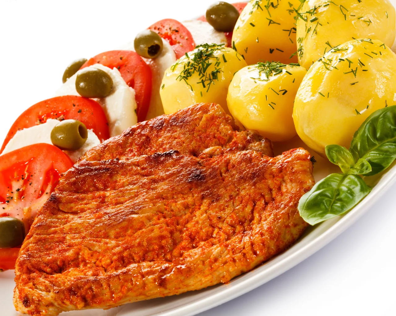 овощи, мясо, оливки, картофель