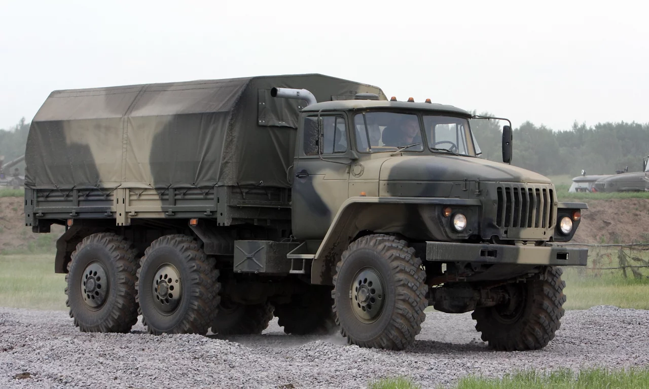 урал 4320, грузовик
