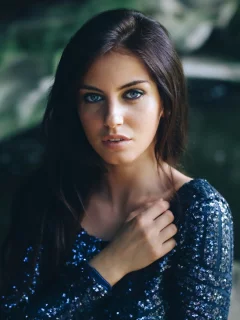 брюнетка, взгляд, красивая девушка