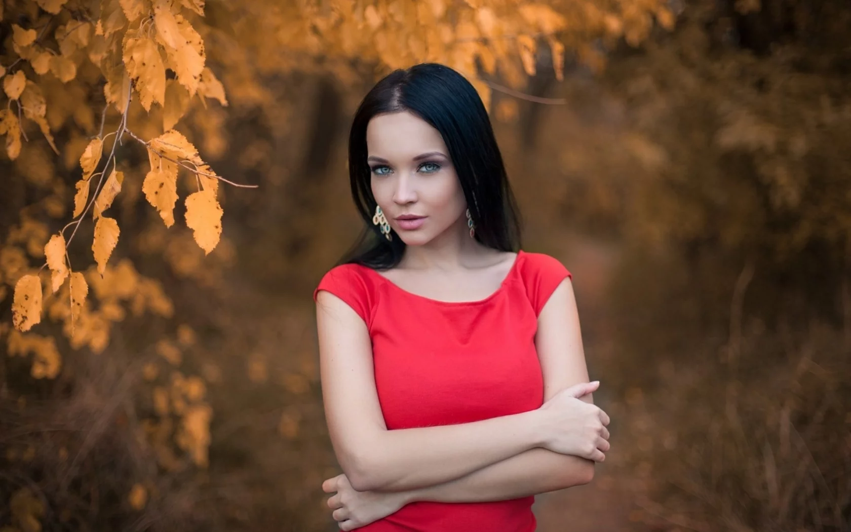 брюнетка, взгляд, красивая девушка