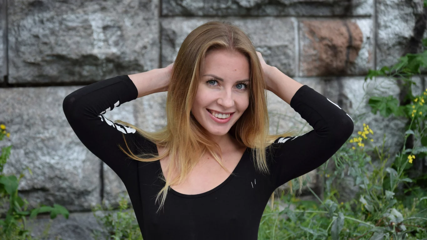 девушка, прогулка, европа ню, красивая