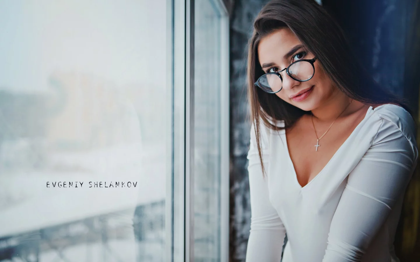 девушка, модель, милая, красивая, симпатичная брюнетка, взгляд