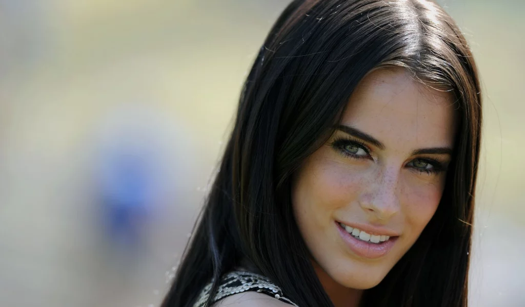 модель, jessica lowndes