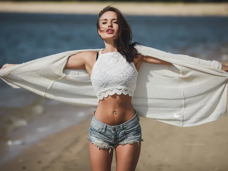 девушка, милая, симпатичная, шорты, брюнетка