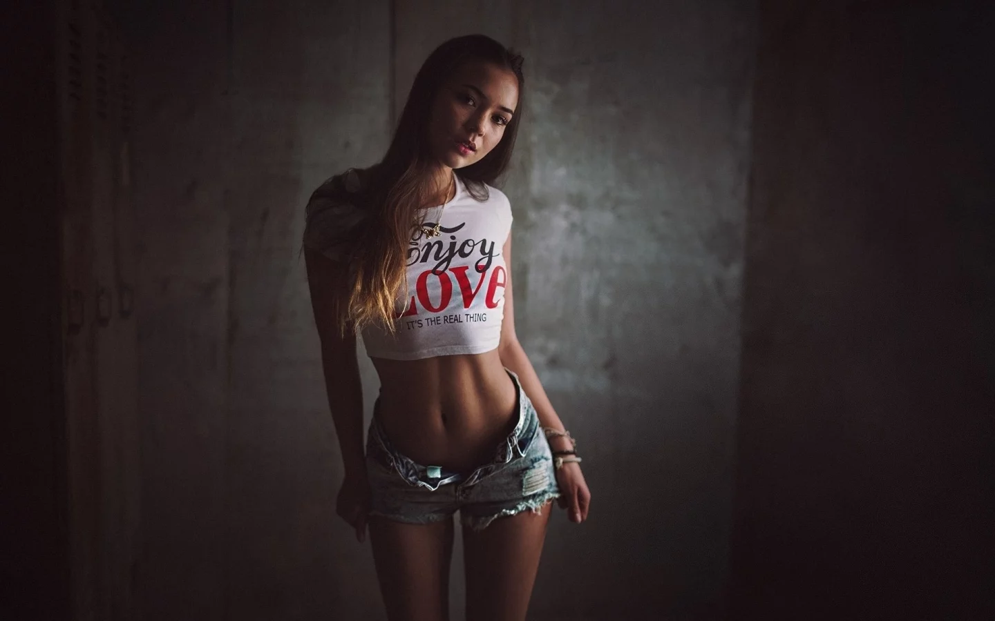 девушка, красивая фигура, взгляд