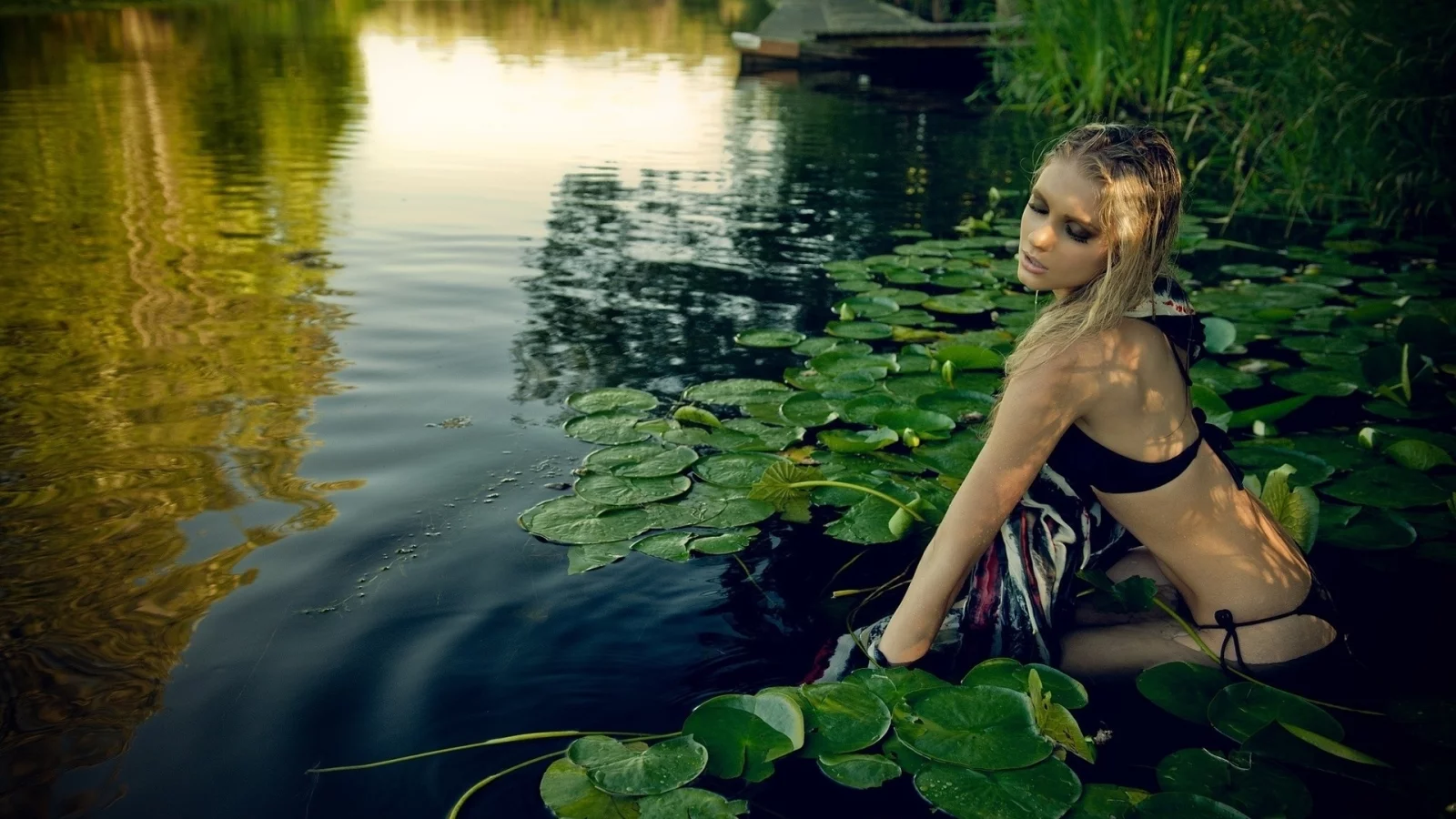 девушка, красивая, в воде