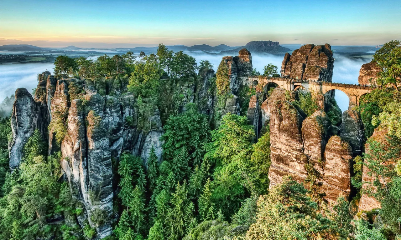 горы, лес, туман