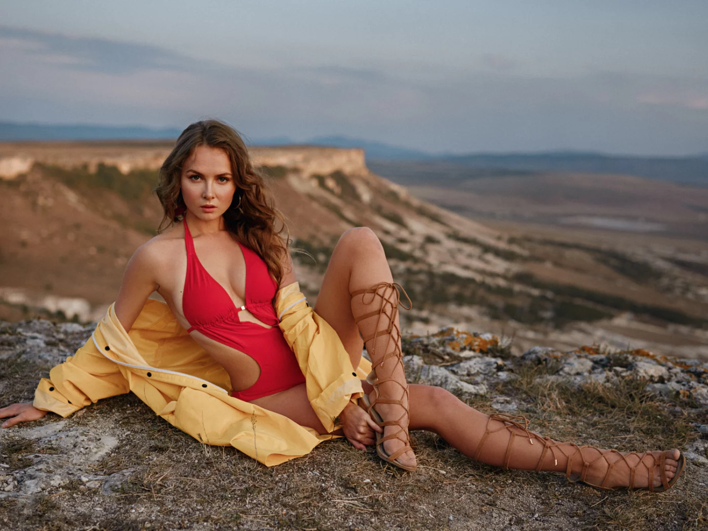 girl, brownhaired, slim, figure, beauty, boots