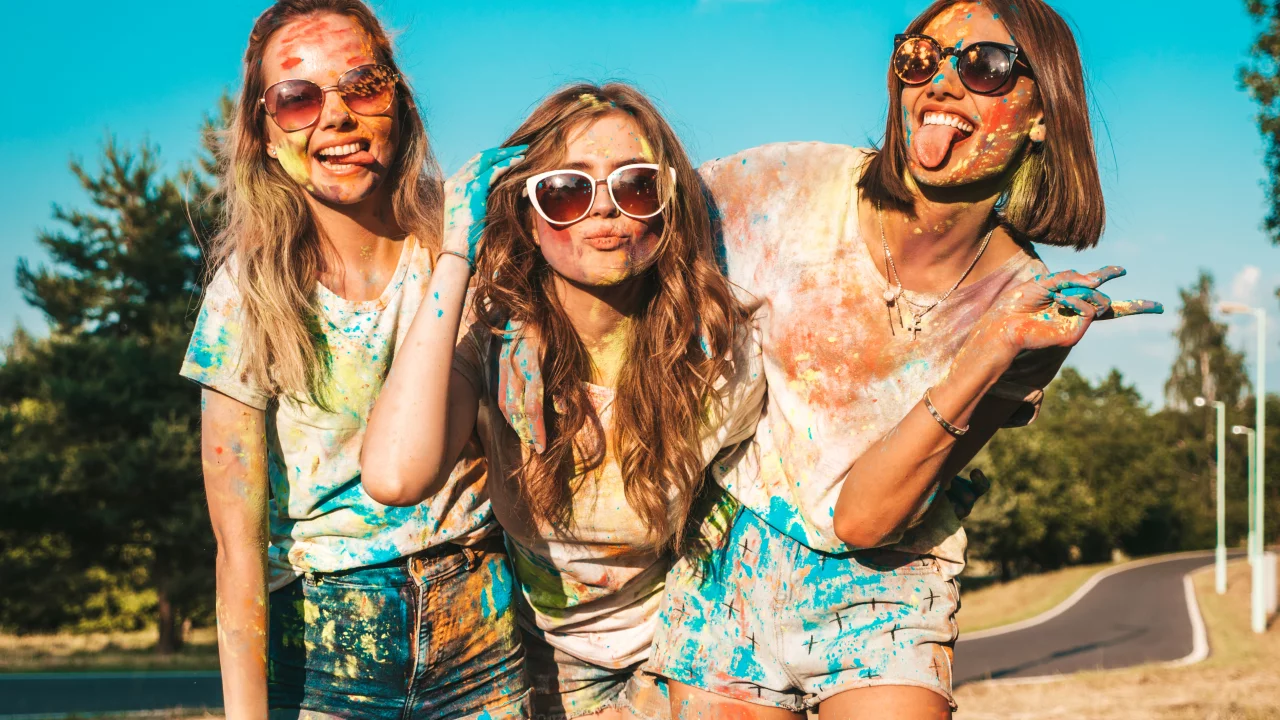 girl, beautiful, cute, shorts, glasses, party