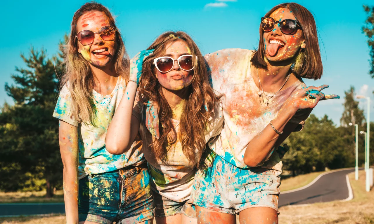 girl, beautiful, cute, shorts, glasses, party