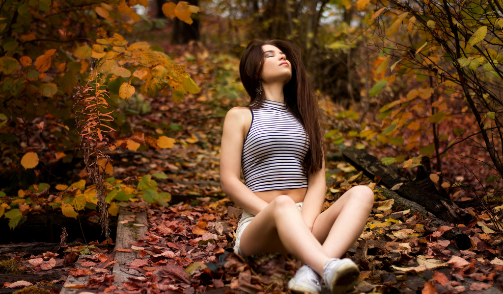 girl, beautiful, sexy, sneakers, legs, brunette, forest, nature