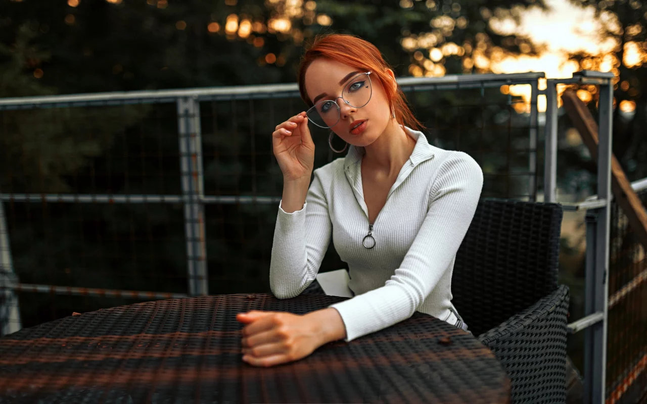 Девушка