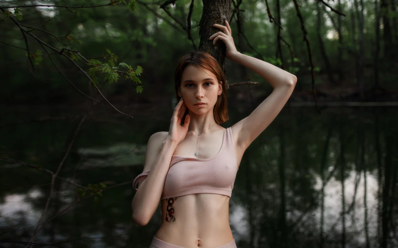 Девушка