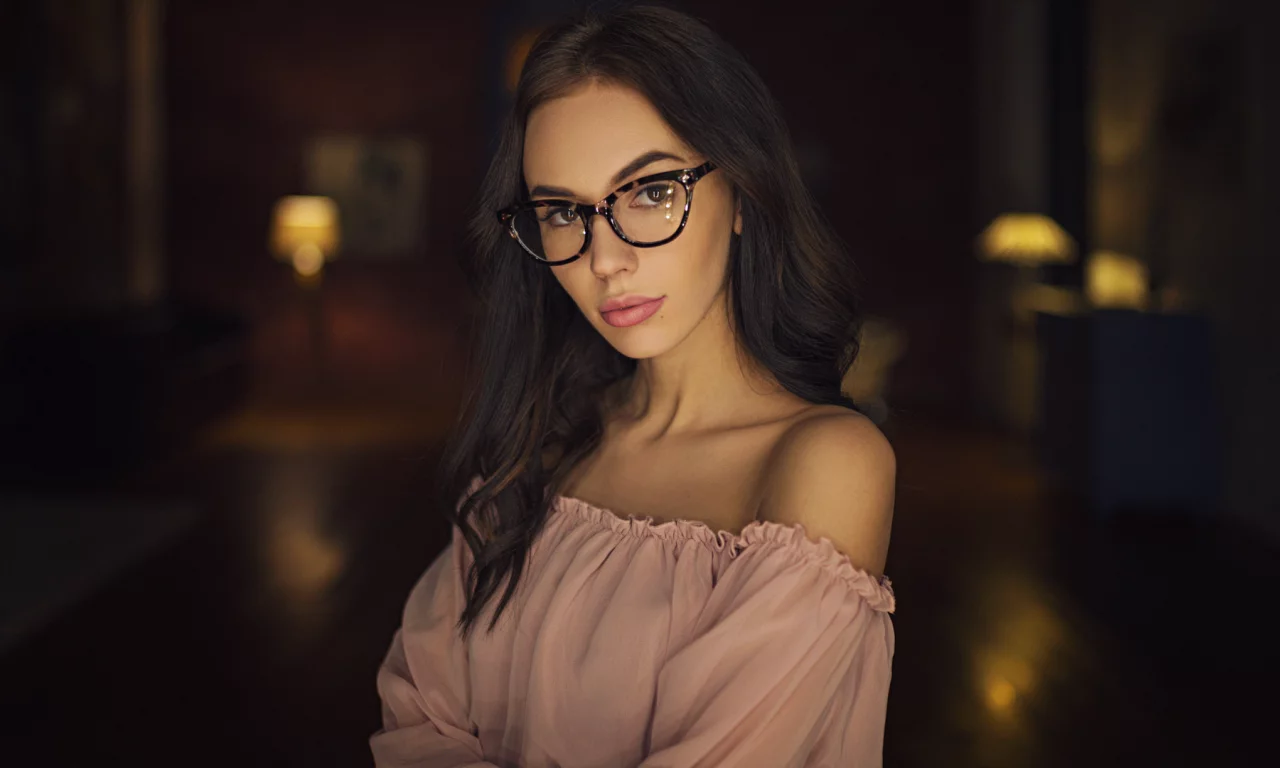 Девушка