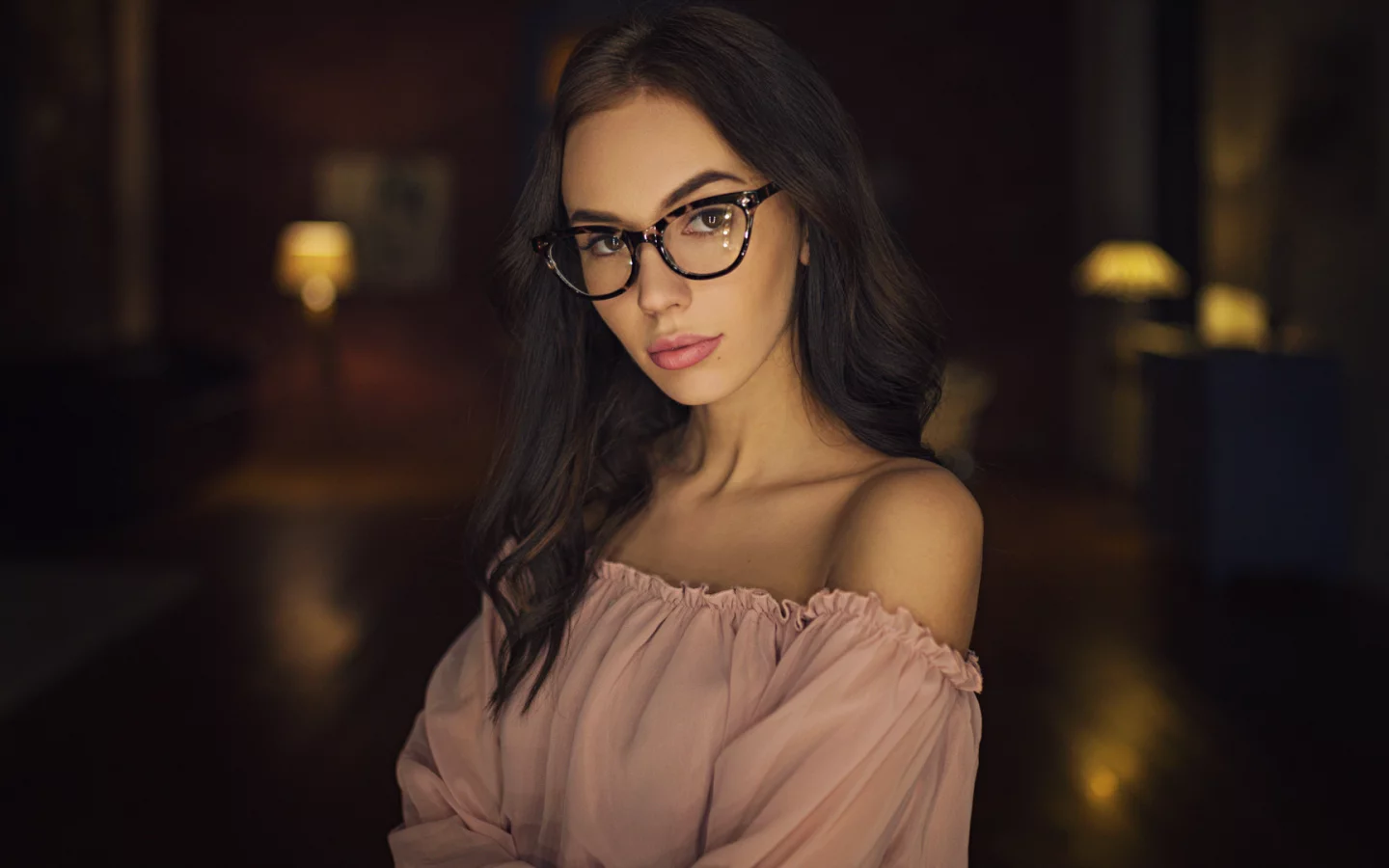 Девушка