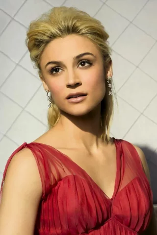Samaire Armstrong