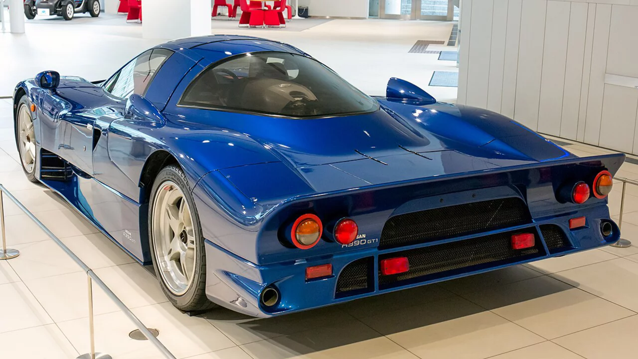 Nissan R390 GT1 Road Car