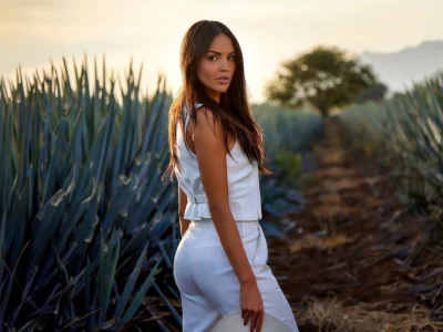 Eiza Gonzalez