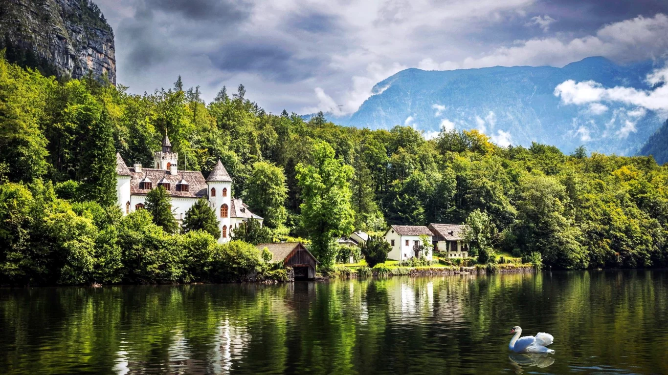 Grub Castle, Lake Hallstatt, Austria