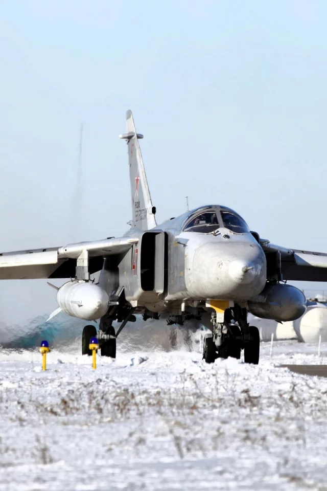 Су-24
