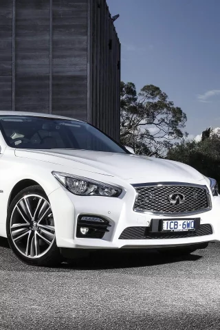 infiniti